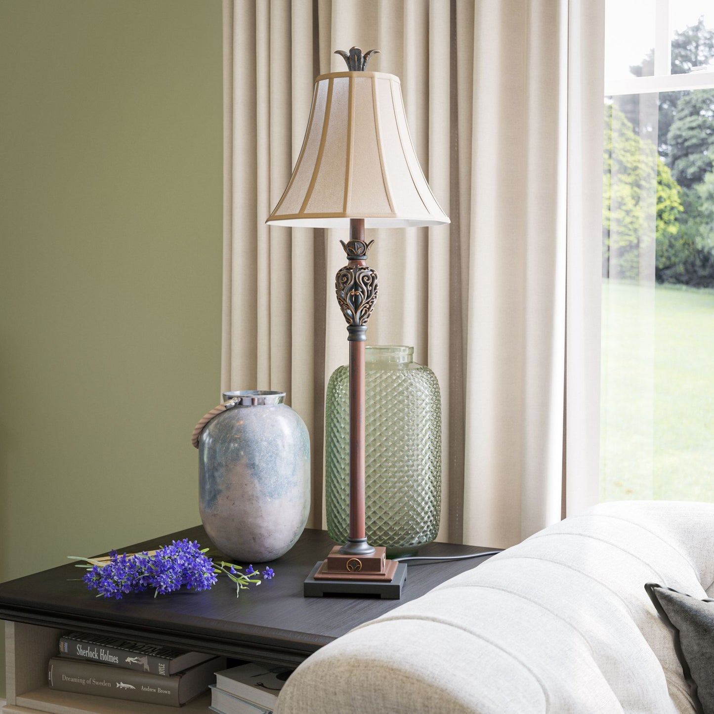Iron Lace Table Lamp