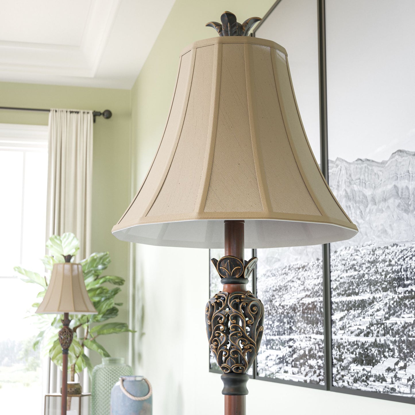 Iron Lace Table Lamp