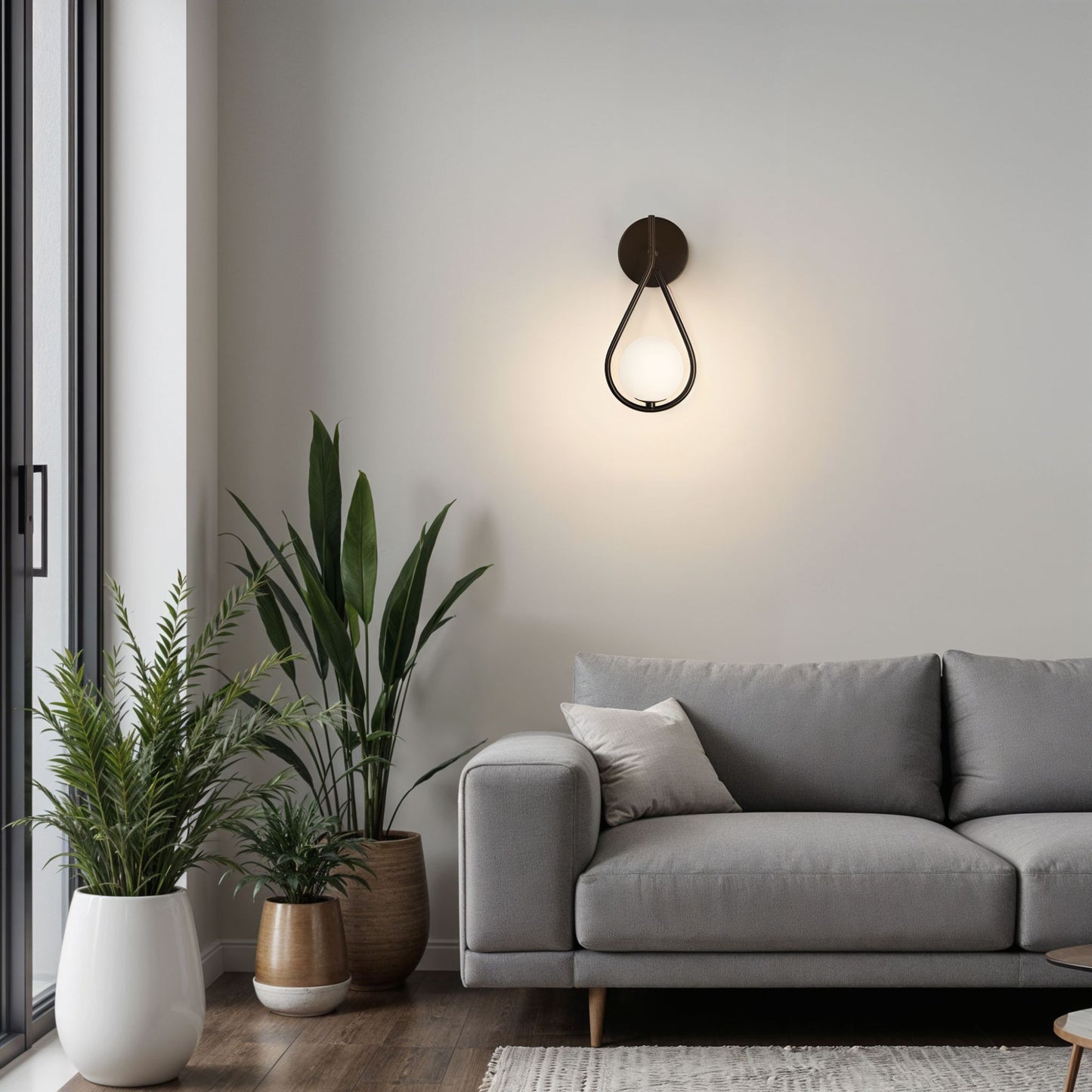 Teardrop 1-Light Wall Sconce