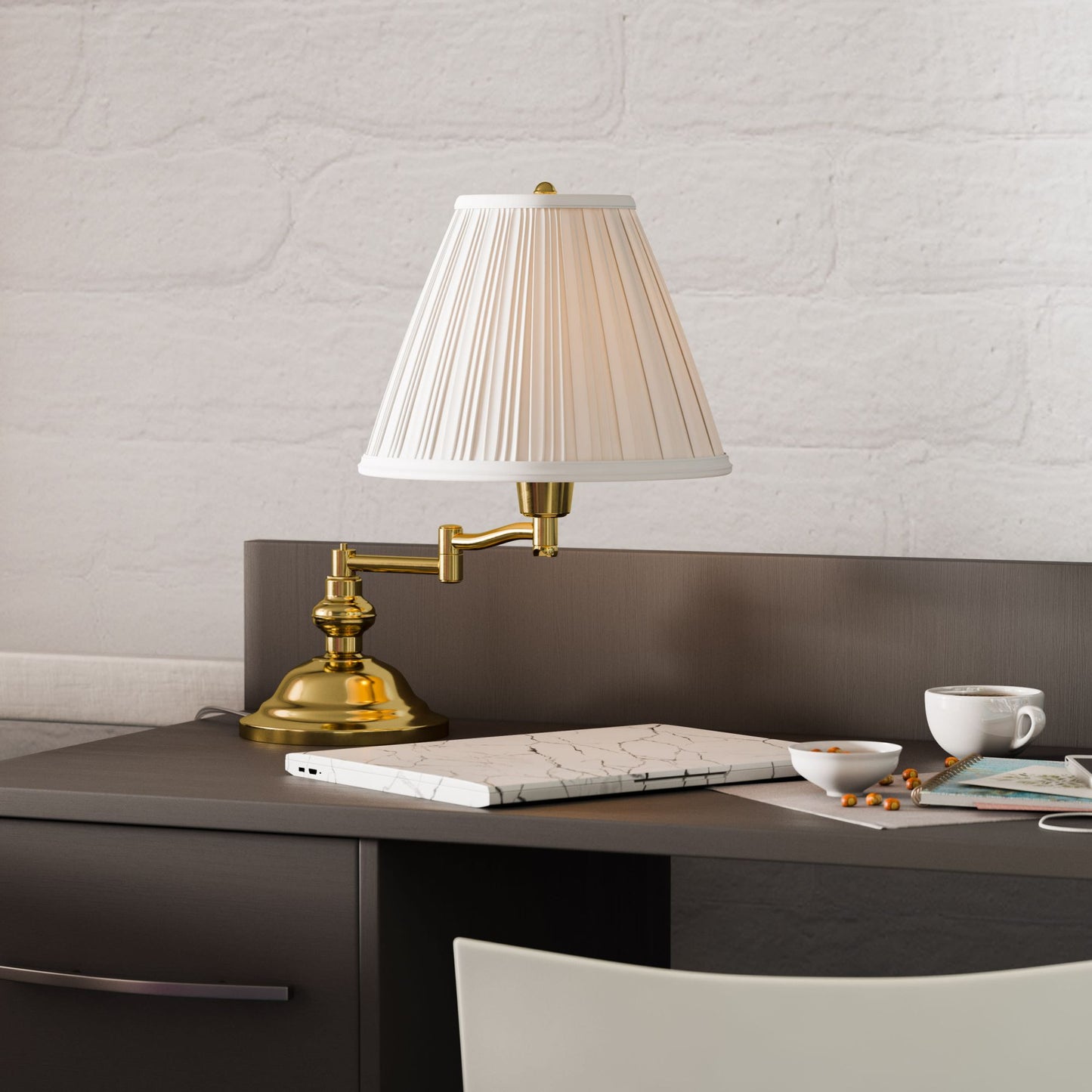 Classic Swing Arm Desk Lamp