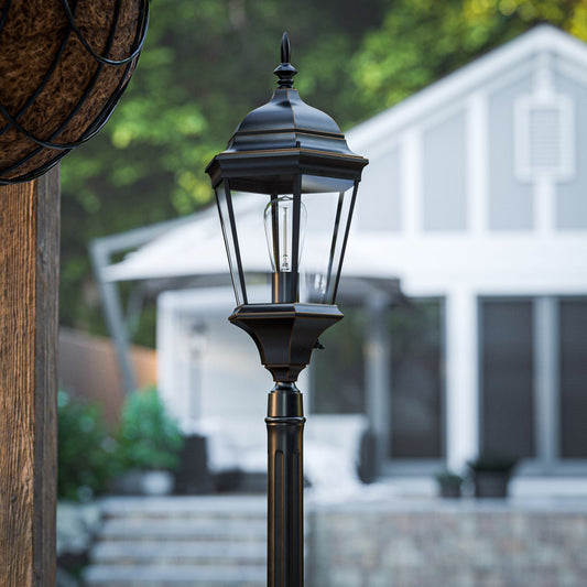 Villa Post Light
