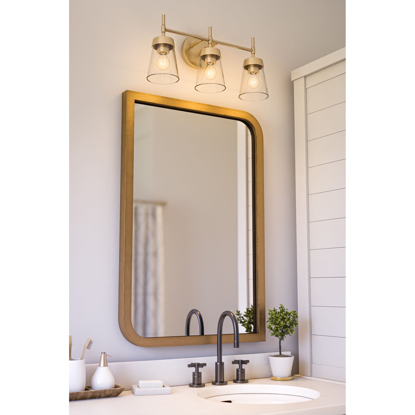 Delgado 3-Light Vanity